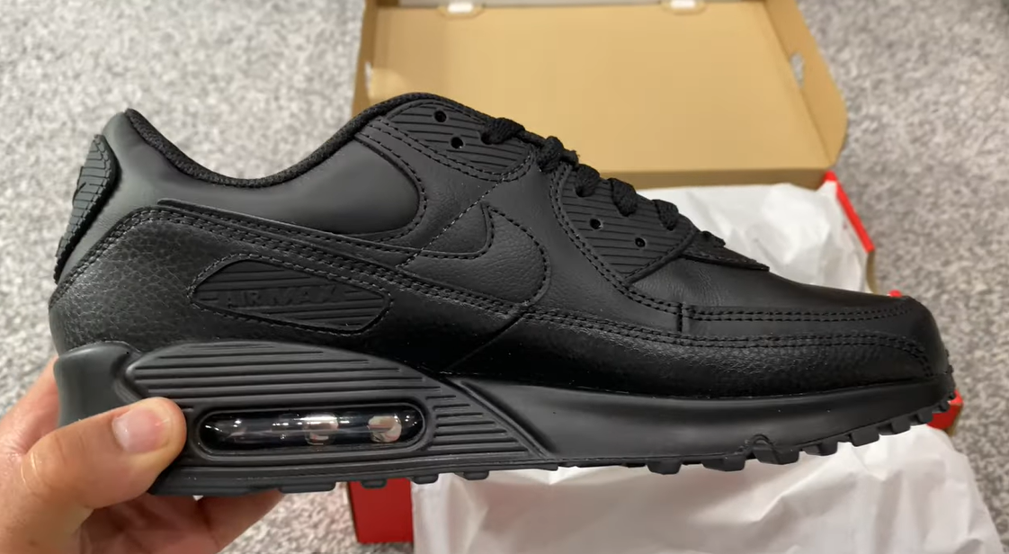 Air Max 90 Triple black Cuir Original